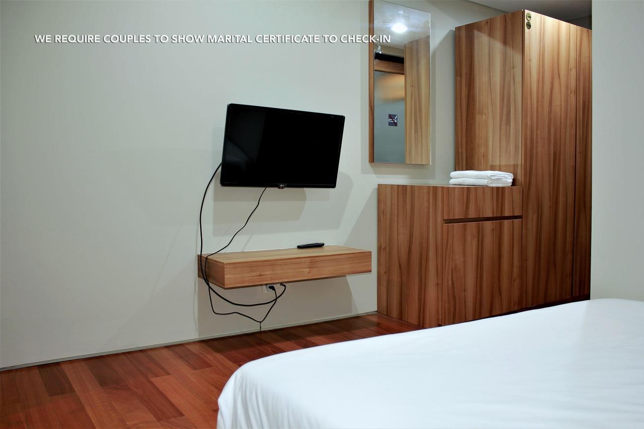 Zen Rooms Permata Karawaci Syariah Tangerang Esterno foto